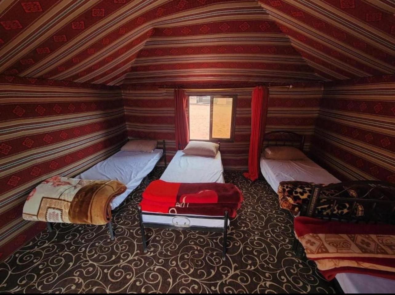 Bedouin Bunch Camp Hotel Wadi Rum Exterior foto